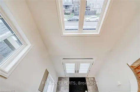 185 South Ocean Drive Oshawa ON L1L 0K4