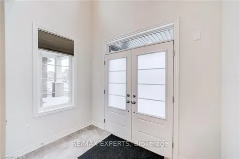 185 South Ocean Drive Oshawa ON L1L 0K4