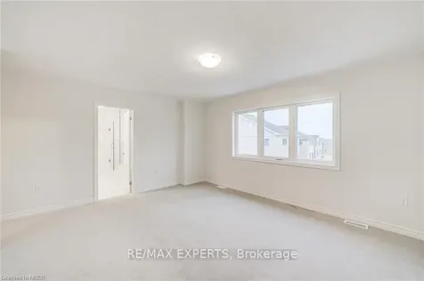 185 South Ocean Drive Oshawa ON L1L 0K4