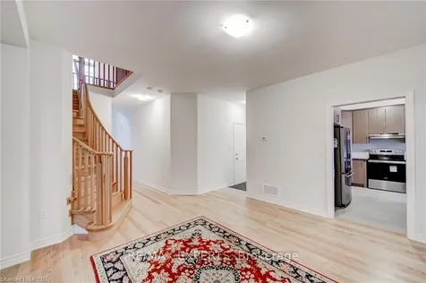 185 South Ocean Drive Oshawa ON L1L 0K4