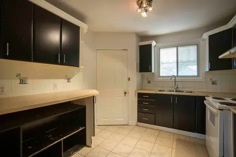2728 Kennedy Road Toronto ON M1T 3H9