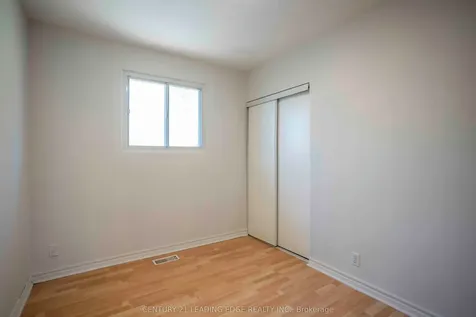 2728 Kennedy Road Toronto ON M1T 3H9