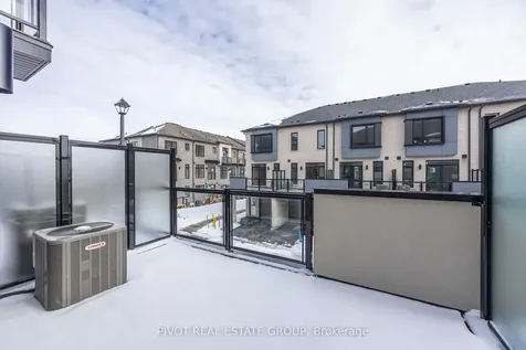 16 Pluto Way Whitby ON L1M 0M7