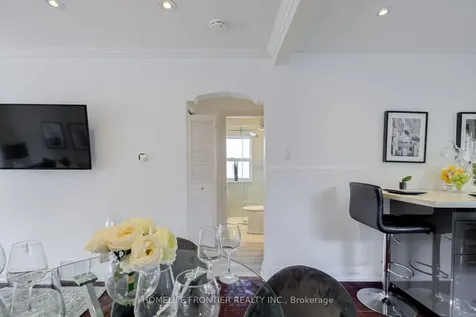 1105 Greenwood Avenue Toronto ON M4J 4E5
