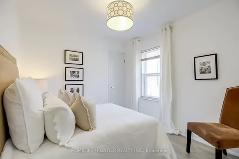 1105 Greenwood Avenue Toronto ON M4J 4E5