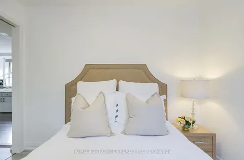 1105 Greenwood Avenue Toronto ON M4J 4E5