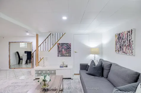 1105 Greenwood Avenue Toronto ON M4J 4E5