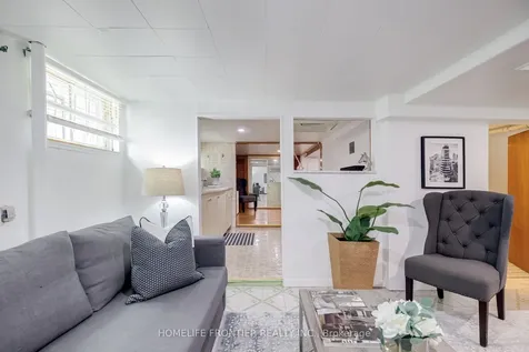 1105 Greenwood Avenue Toronto ON M4J 4E5