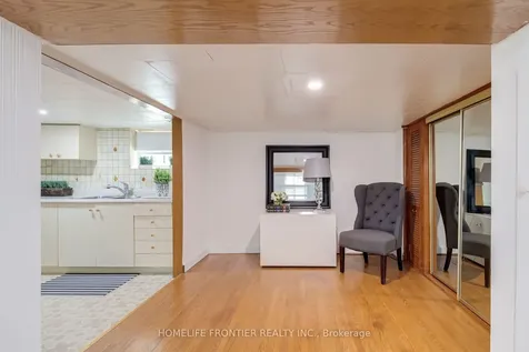 1105 Greenwood Avenue Toronto ON M4J 4E5