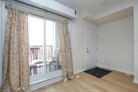 490 Beresford Path Oshawa ON L1H 0B2