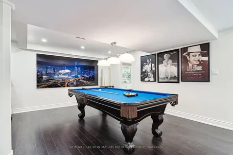 23 Steepleview Court Oshawa ON L1H 0S6
