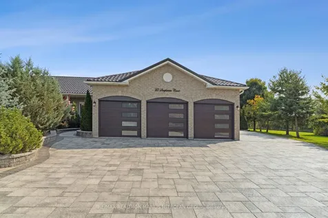 23 Steepleview Court Oshawa ON L1H 0S6