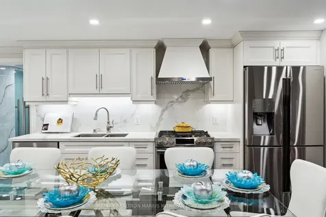 23 Steepleview Court Oshawa ON L1H 0S6