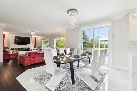 23 Steepleview Court Oshawa ON L1H 0S6