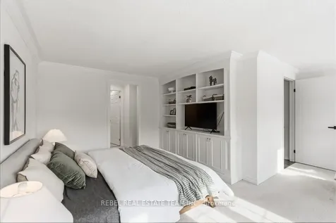 82 Ravenscroft Road Ajax ON L1T 1W5