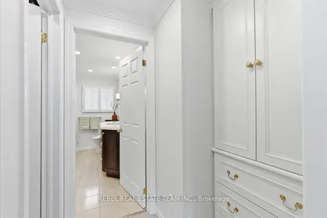 82 Ravenscroft Road Ajax ON L1T 1W5