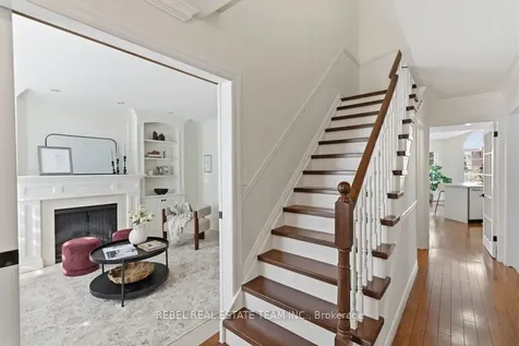 82 Ravenscroft Road Ajax ON L1T 1W5