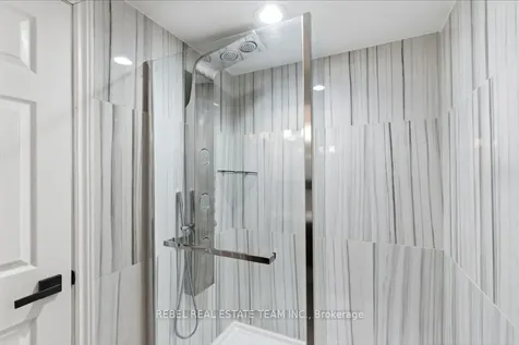 82 Ravenscroft Road Ajax ON L1T 1W5