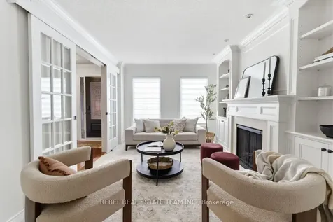 82 Ravenscroft Road Ajax ON L1T 1W5