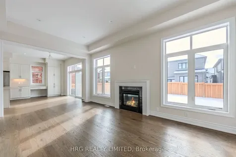 13 Brabin Circle N Whitby ON L1P 0C1