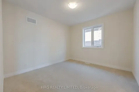 13 Brabin Circle N Whitby ON L1P 0C1