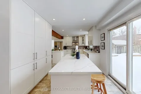 20 Beaumont Drive Ajax ON L1T 1R8