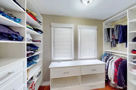 20 Beaumont Drive Ajax ON L1T 1R8