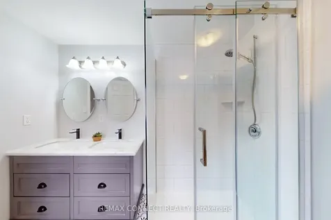 20 Beaumont Drive Ajax ON L1T 1R8