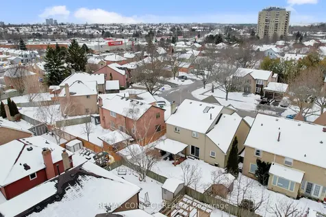 20 Beaumont Drive Ajax ON L1T 1R8