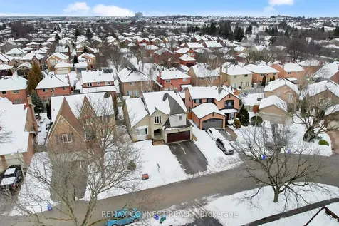 20 Beaumont Drive Ajax ON L1T 1R8