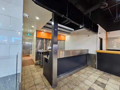 8 Glen Watford Drive Toronto ON M1S 2C1