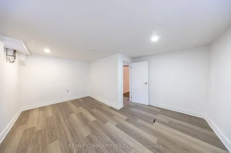 180 Severn Street Oshawa ON L1J 6R7