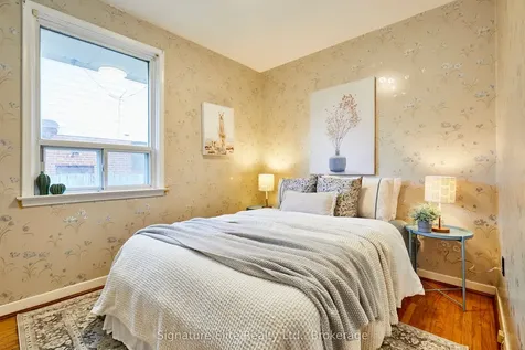 49 Savarin Street Toronto ON M1J 1Z9