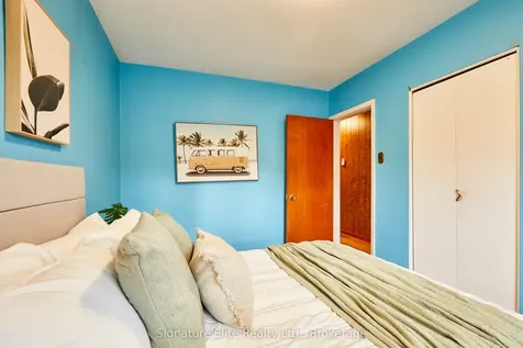 49 Savarin Street Toronto ON M1J 1Z9