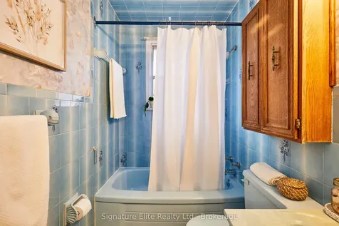 49 Savarin Street Toronto ON M1J 1Z9