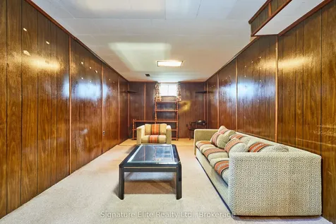 49 Savarin Street Toronto ON M1J 1Z9