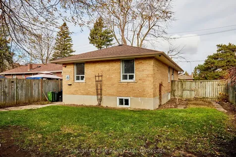 49 Savarin Street Toronto ON M1J 1Z9