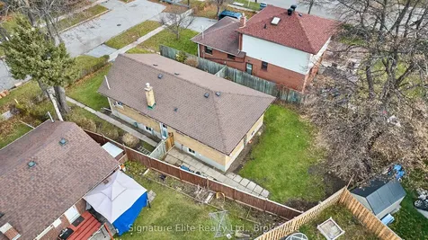 49 Savarin Street Toronto ON M1J 1Z9