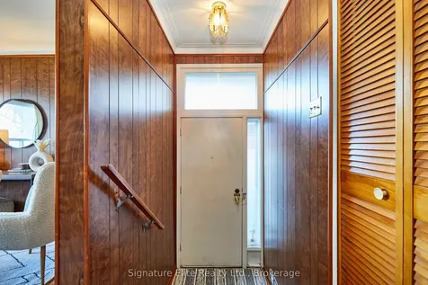 49 Savarin Street Toronto ON M1J 1Z9