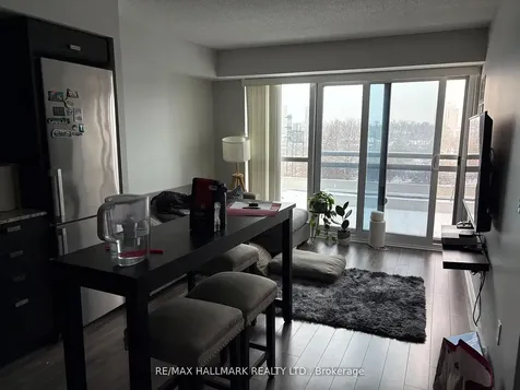 275 Village Green Square Toronto ON M1S 0L8