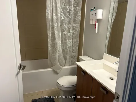 275 Village Green Square Toronto ON M1S 0L8
