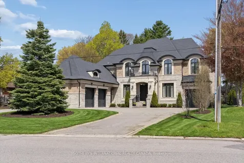 112 Woodview Drive Pickering ON L1V 1L2