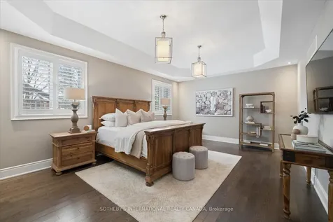 112 Woodview Drive Pickering ON L1V 1L2