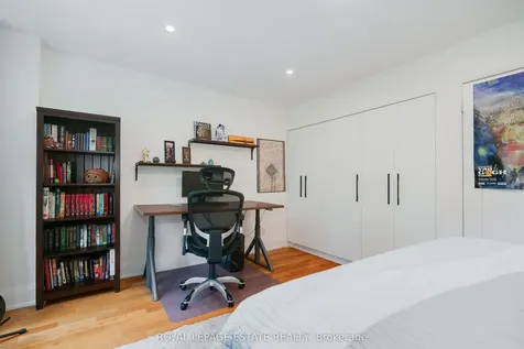 18 Bastedo Avenue Toronto ON M4C 3M7