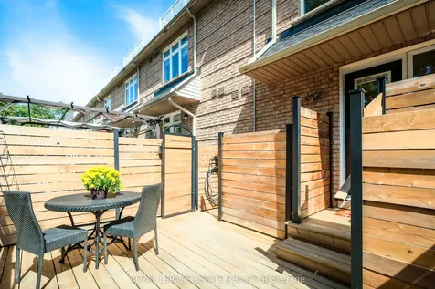 18 Bastedo Avenue Toronto ON M4C 3M7