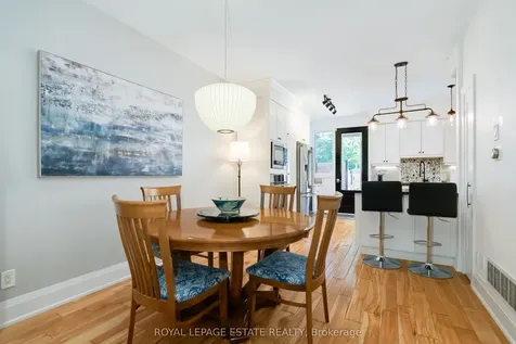 18 Bastedo Avenue Toronto ON M4C 3M7