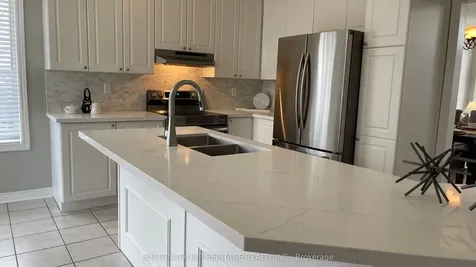 57 Kimberly Drive Whitby ON L1M 1K5