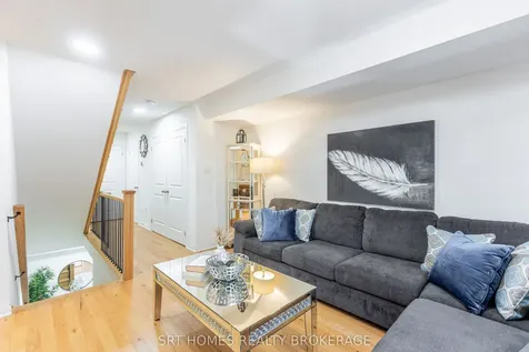 224 Lord Elgin Lane Clarington ON L1C 7E8