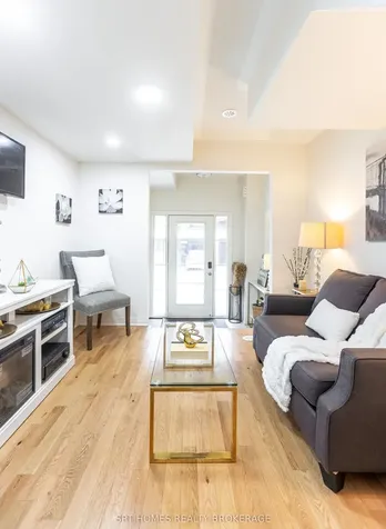 224 Lord Elgin Lane Clarington ON L1C 7E8
