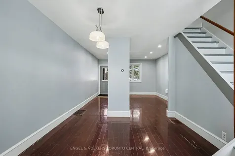 179 Coleman Avenue Toronto ON M4C 1P9